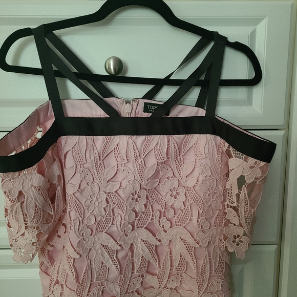 TopShop Cold Shoulder Pink Shirt - Picture 4 of 6